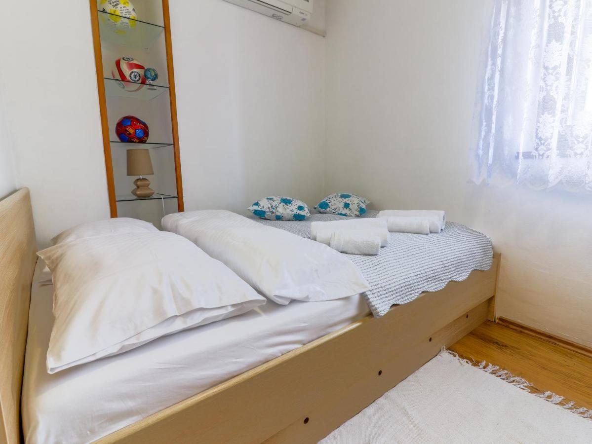 City Center 3 Bedroom Apartment Vrsar Exterior photo